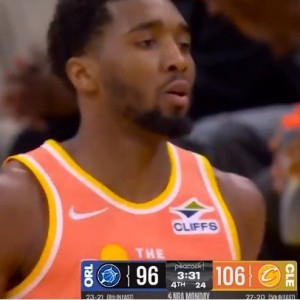 世界杯高清平台-别犹豫！米切尔单打摇摆突破罚球线急停中投再进 个人砍41分了！