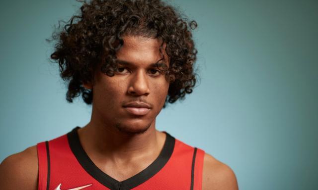 1630573800542066905.jpg 1334169349.jpg